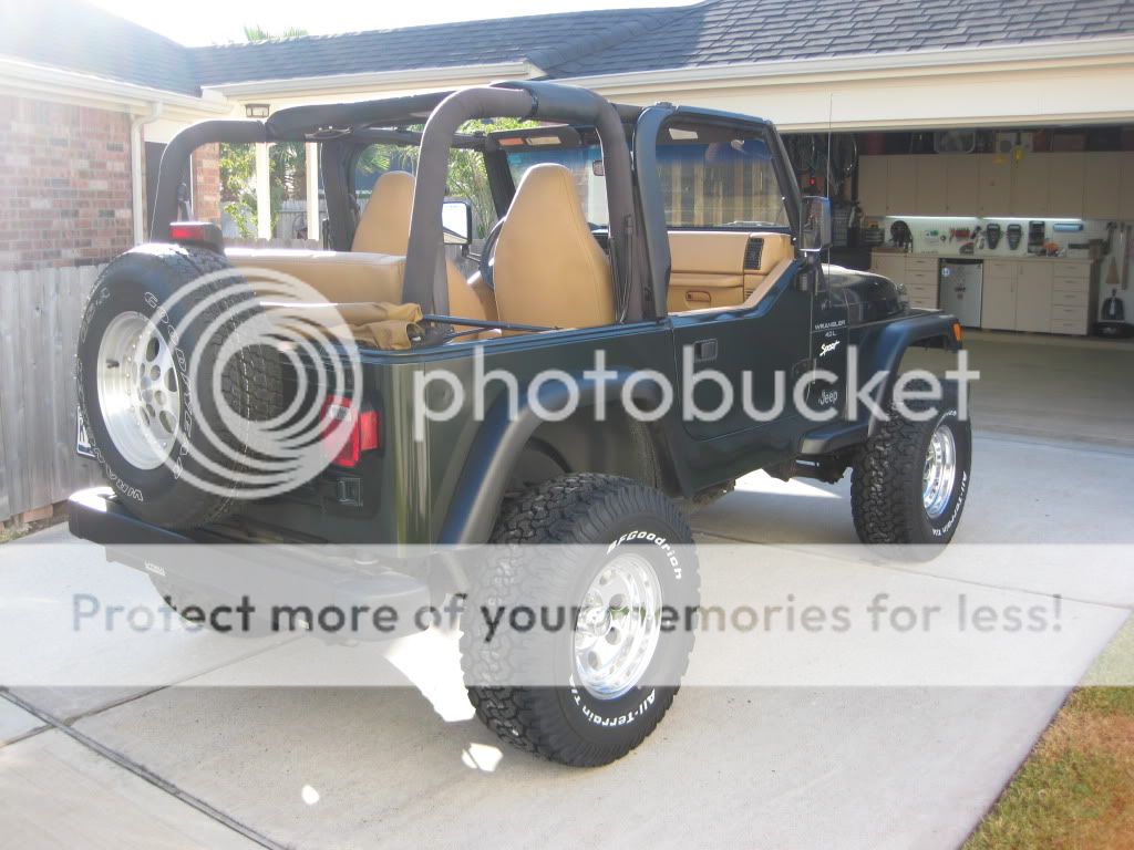 Faded roll bar pads? Paint Them!! Pictures Inside