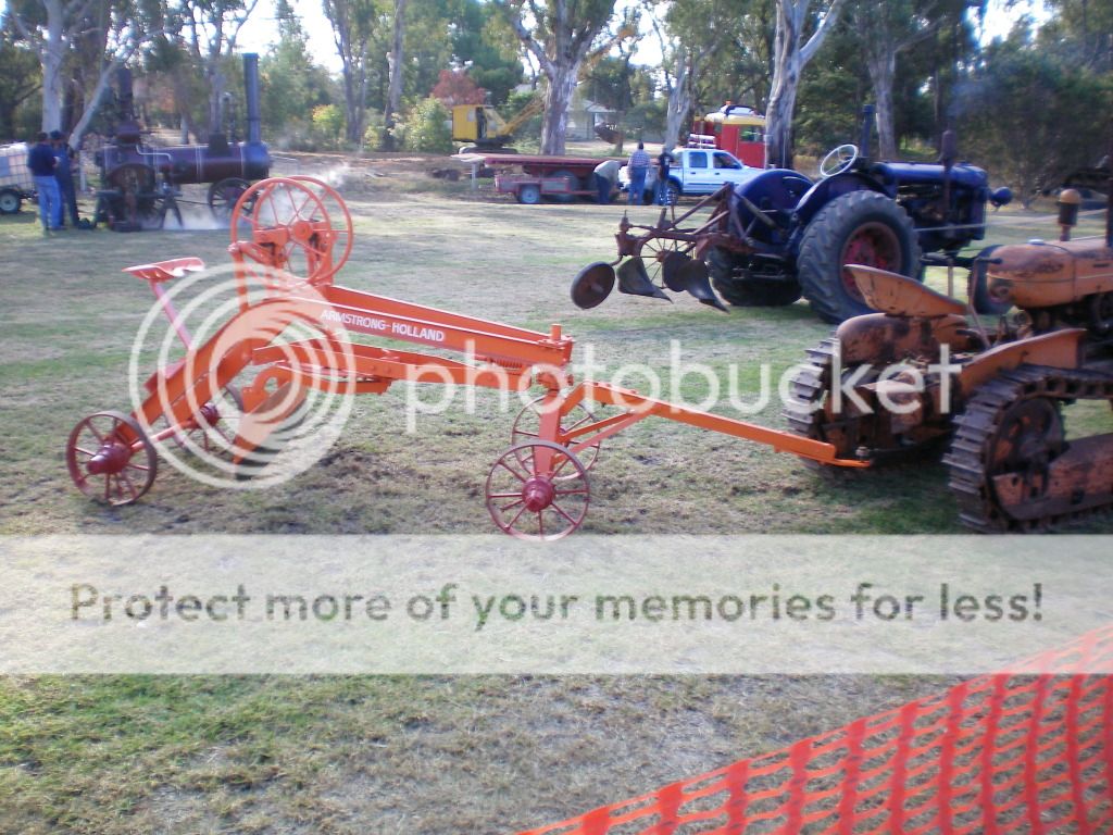 Small britstand horse Drawn Grader - Forum - Historic Commercial ...